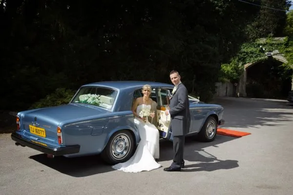 lucy & rob's wedding car